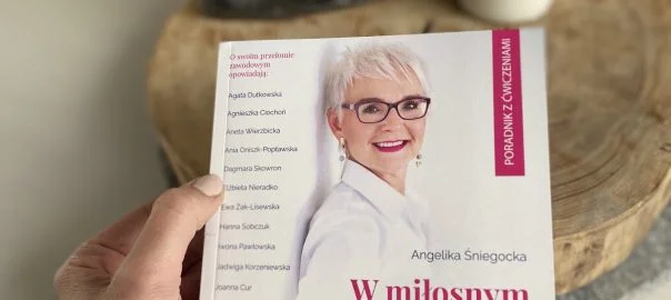 KSIĄŻKA …W MIŁOSNYM UŚCISKU Z PRACĄ…